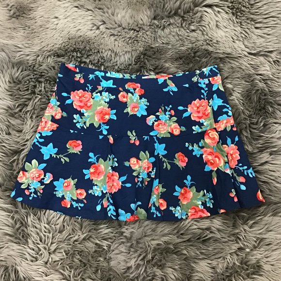 CRB | Girl's Skort | Blue | Floral | Size XLarge - Picture 3 of 3